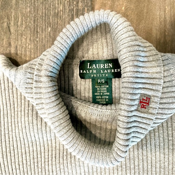 Ralph Lauren Light Grey Roll Neck Ribbed Knit Sz Petite small Embroidery Logo - Picture 5 of 5